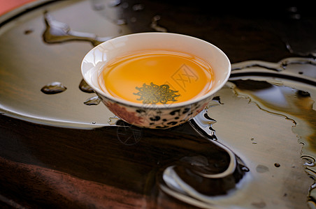 茶香蟹黄，秋日养生必备良方