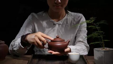 经期暖宫，喝茶养生两相宜